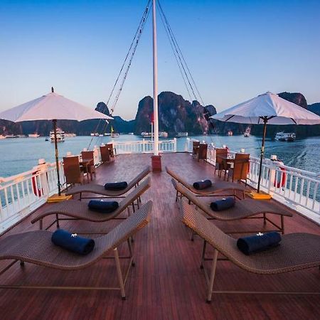Bhaya Classic Cruises Ha Long Exteriör bild