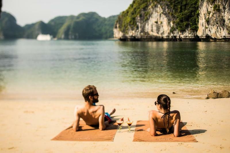 Bhaya Classic Cruises Ha Long Exteriör bild